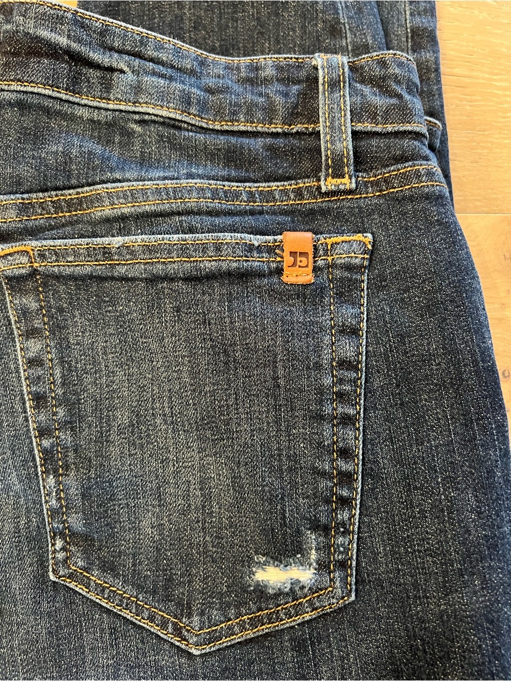 Joe's Jeans Skinny Ankle Dark Blue Denim with Subtle Pocket Distress